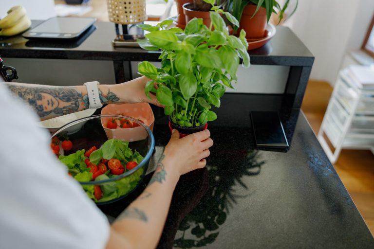 Click and Grow Smart Garden Review